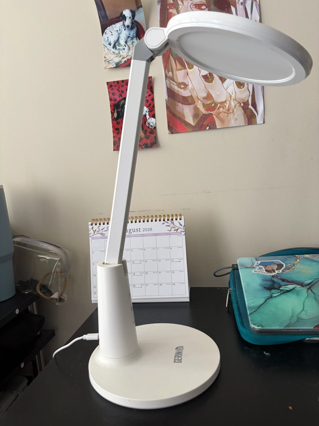 Folding LED Desk Lamp – Excellent Condition - photo 4
