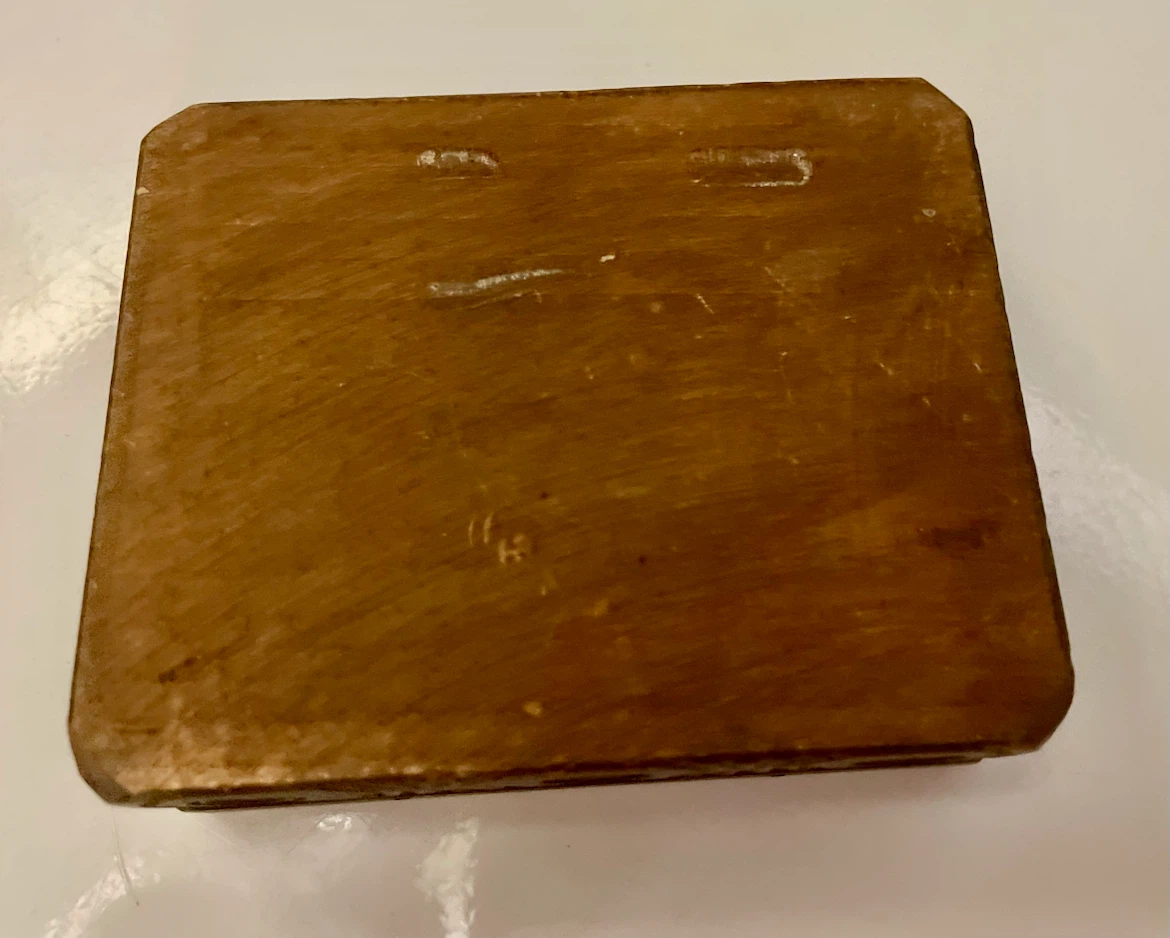 Vintage Carved Wooden Trinket Box - photo 3
