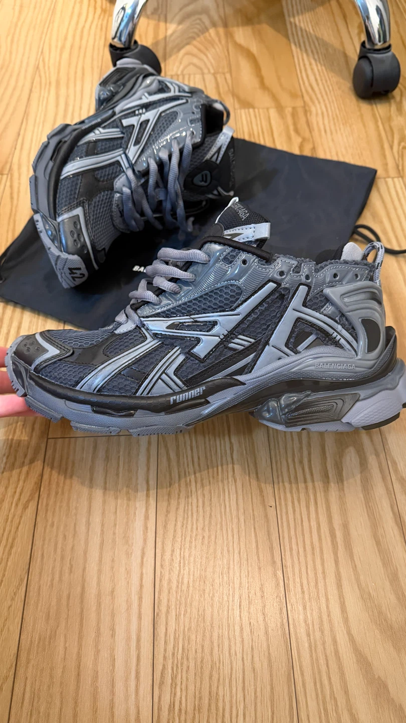 Balenciaga Runners Grey Size 42 - photo 2