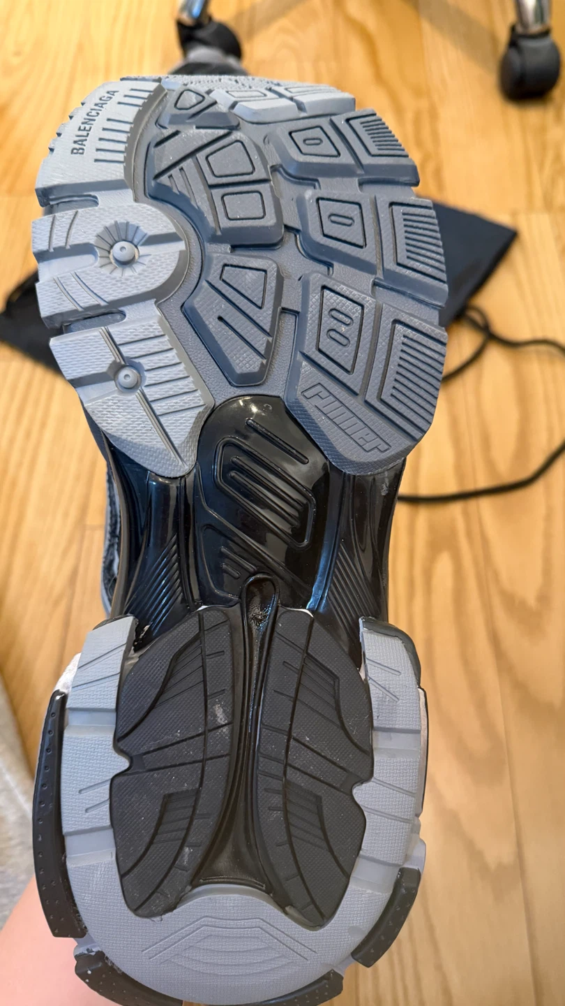 Balenciaga Runners Grey Size 42 - photo 4