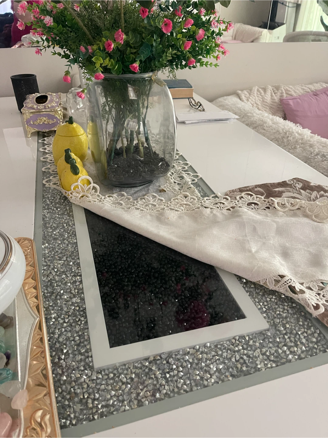 White Dining Table with Mirrored Accents - photo 3
