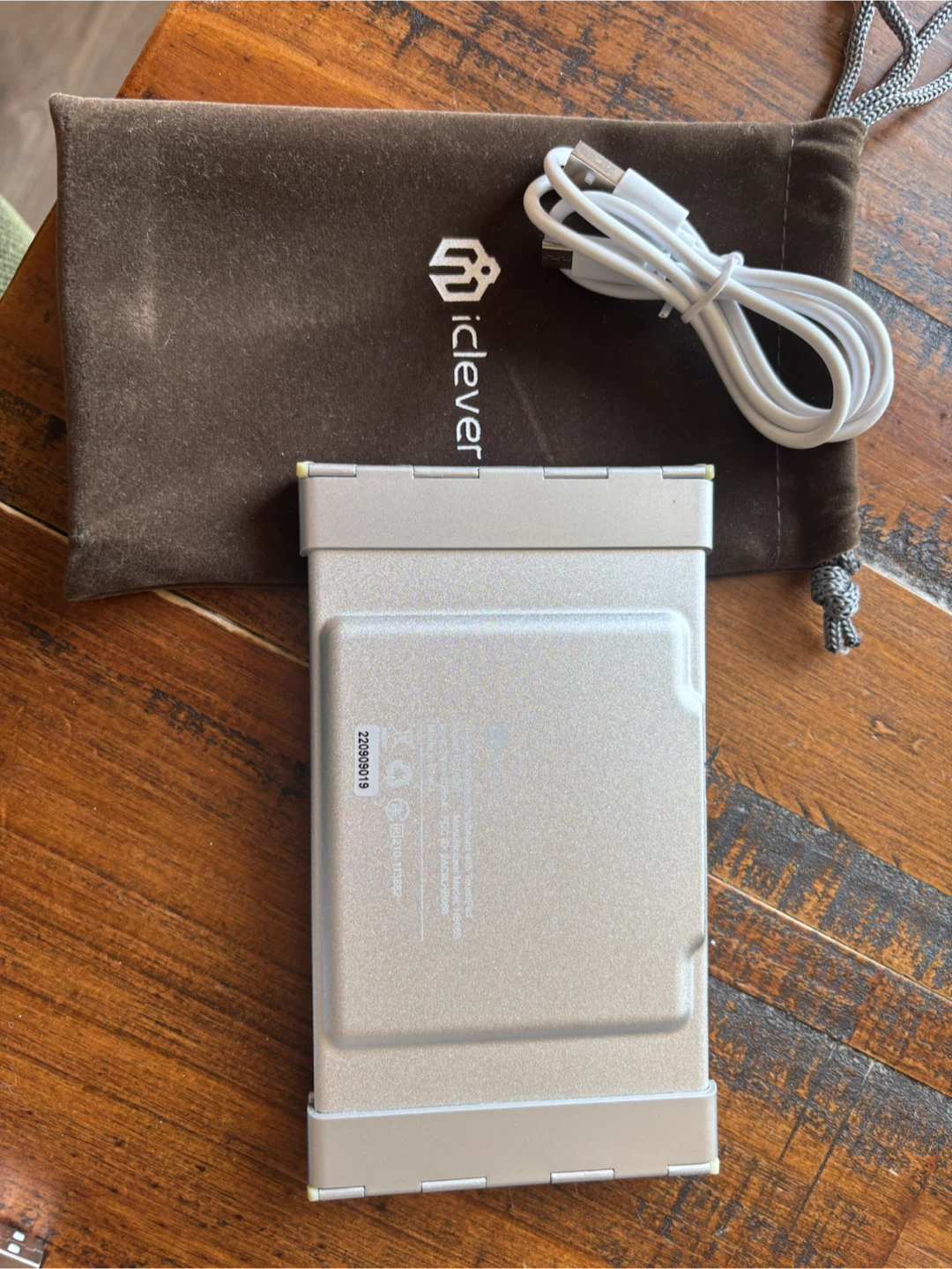 iClever Foldable Bluetooth Keyboard with Trackpad - photo 4