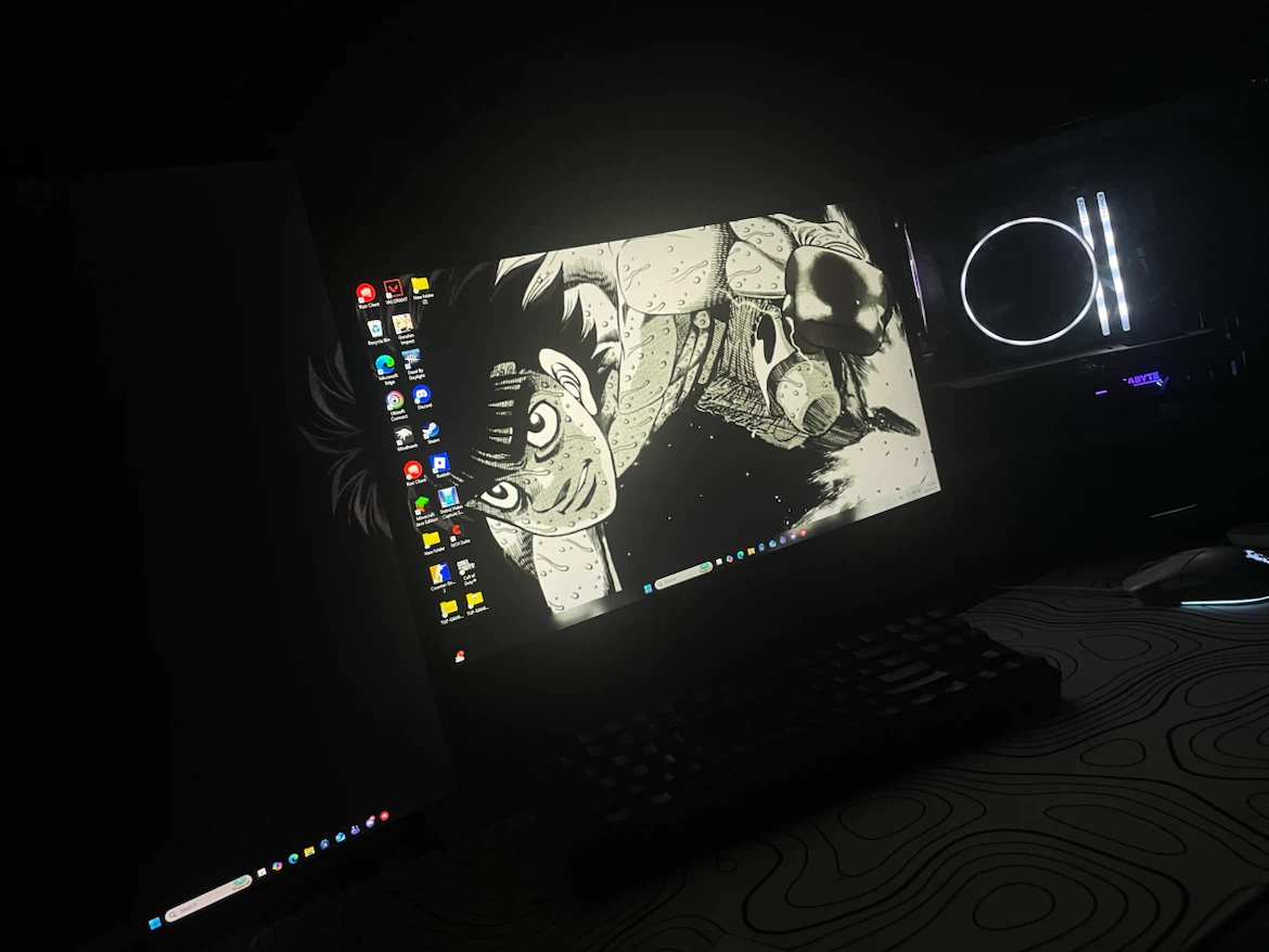 AMD Ryzen 5 5600X 6-Core Processor Desktop Computer