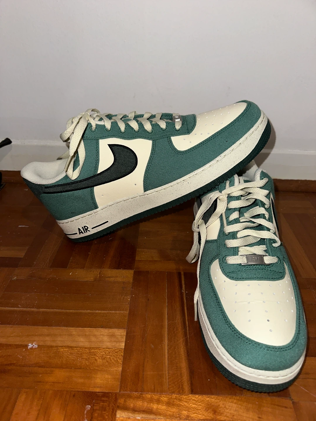 Nike Air Force 1 "Green Suede" Sneakers