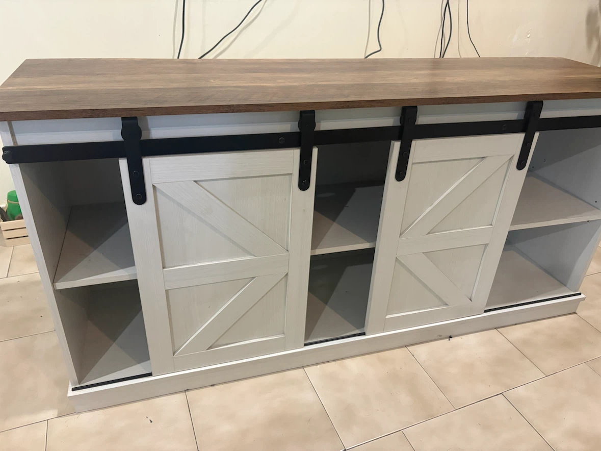 Farmhouse Sliding Barn Door TV Stand - photo 4