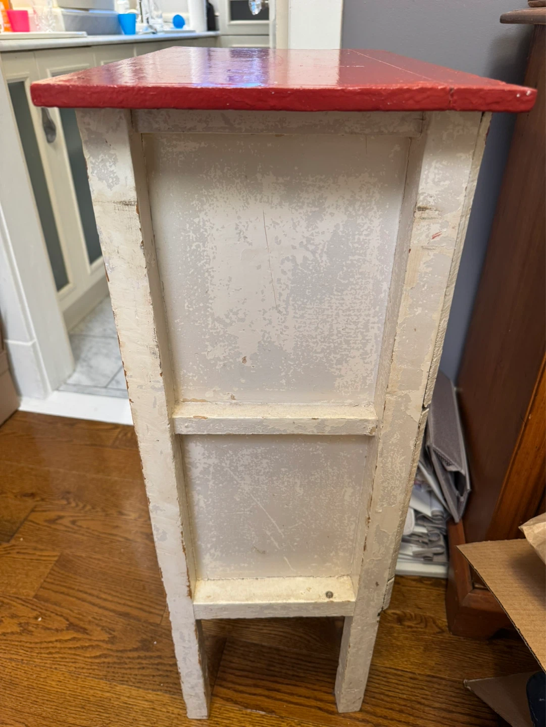 Antique side table with drawers - photo 2