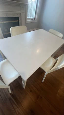 DINING TABLE & 4 CHAIRS WITH SEAT CUSHIONS - photo 2