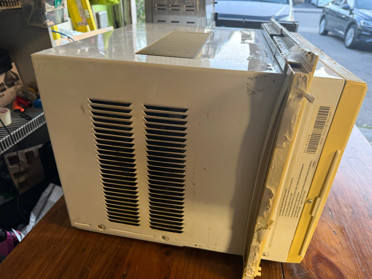 Whirlpool Air Conditioner - photo 4