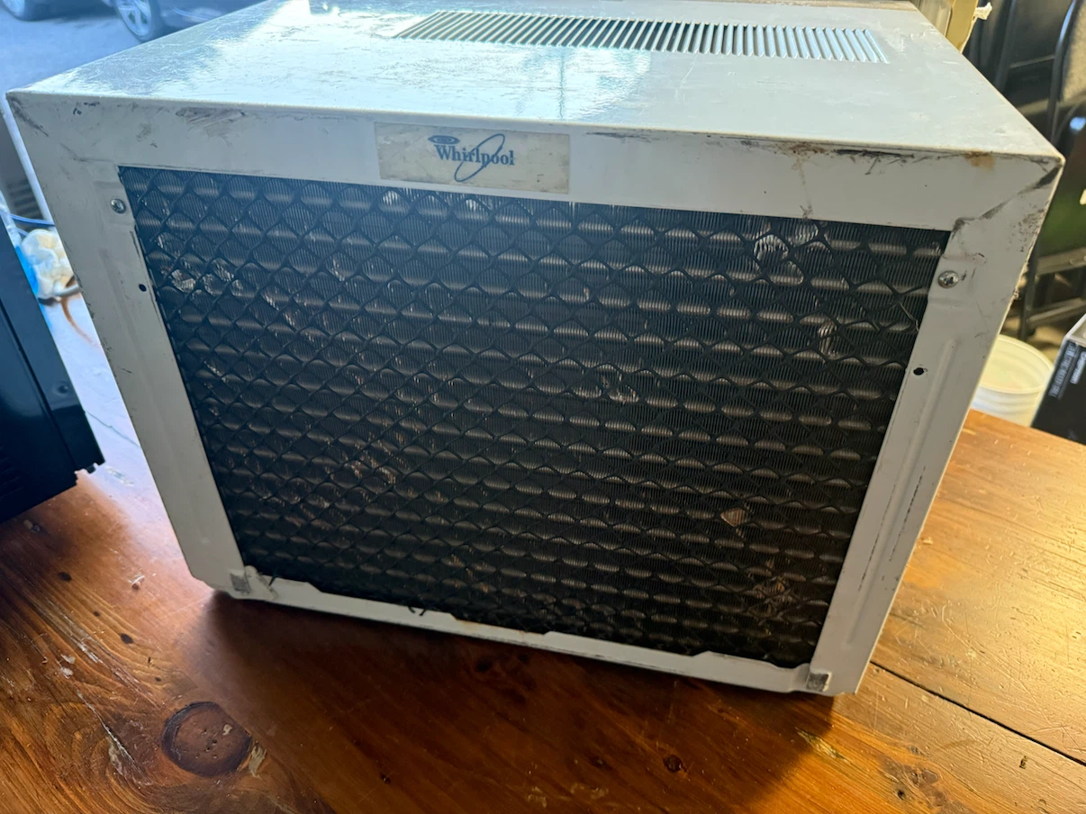 Whirlpool Air Conditioner - photo 5