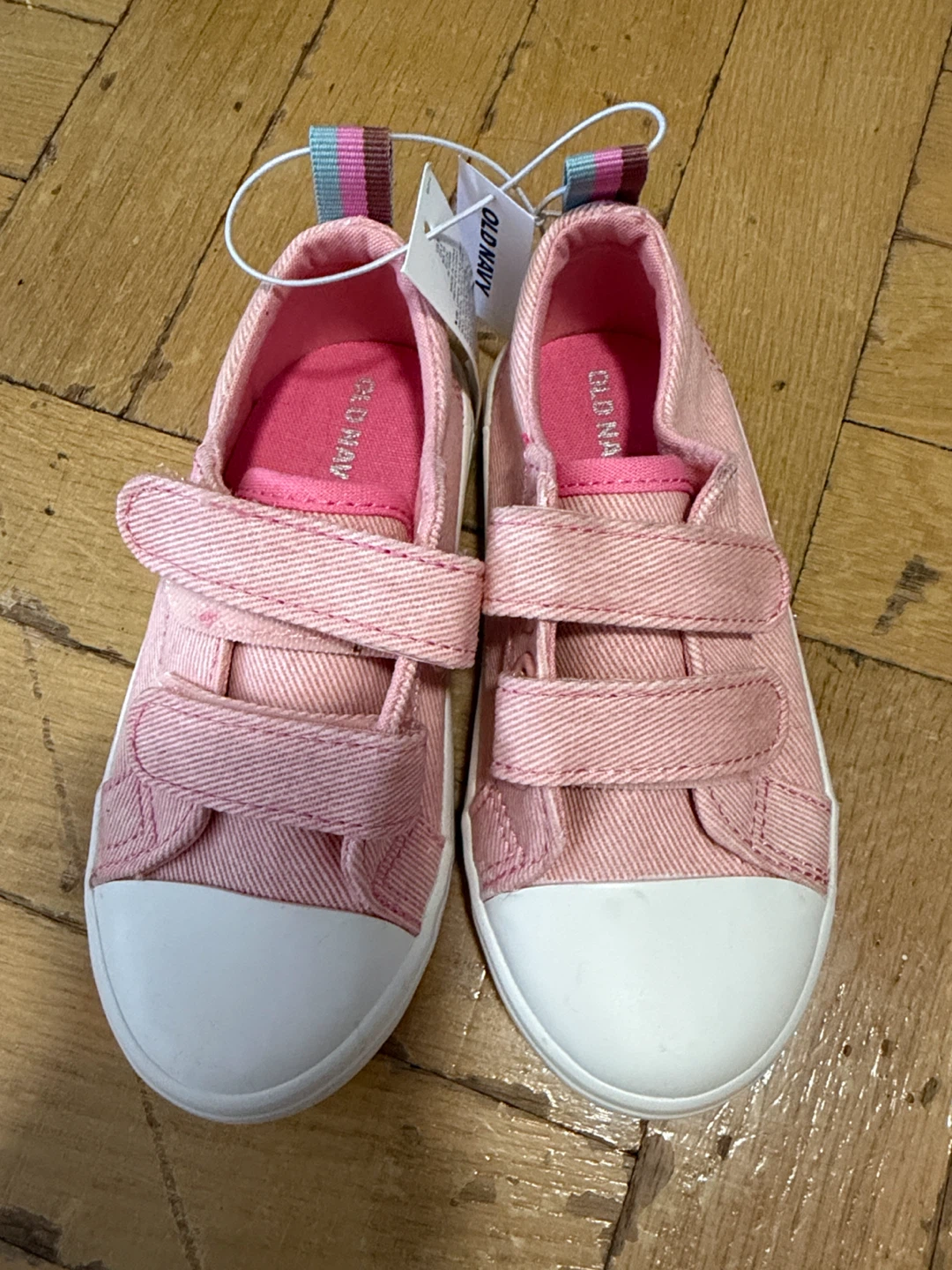 Old Navy Canvas Sneakers - photo 2