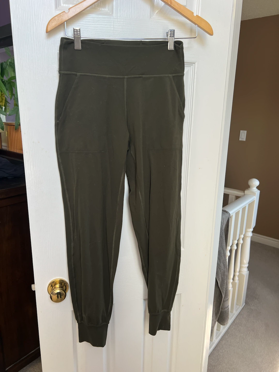 Lululemon align Joggers Size 6 Green