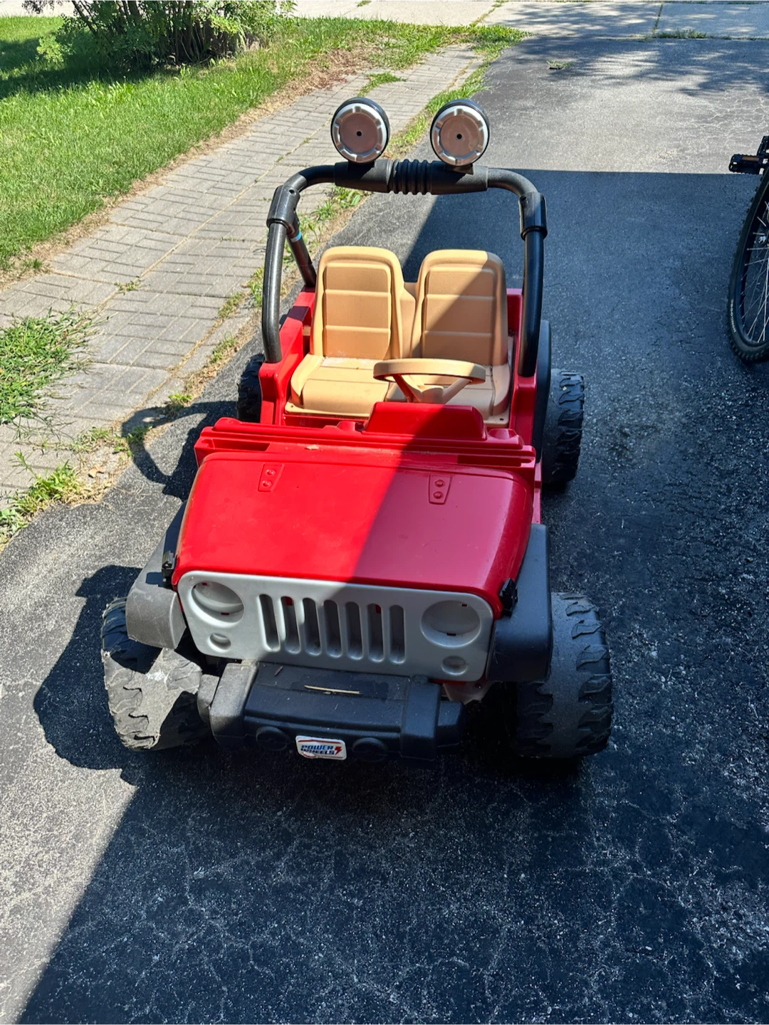 Kids Ride-On Jeep