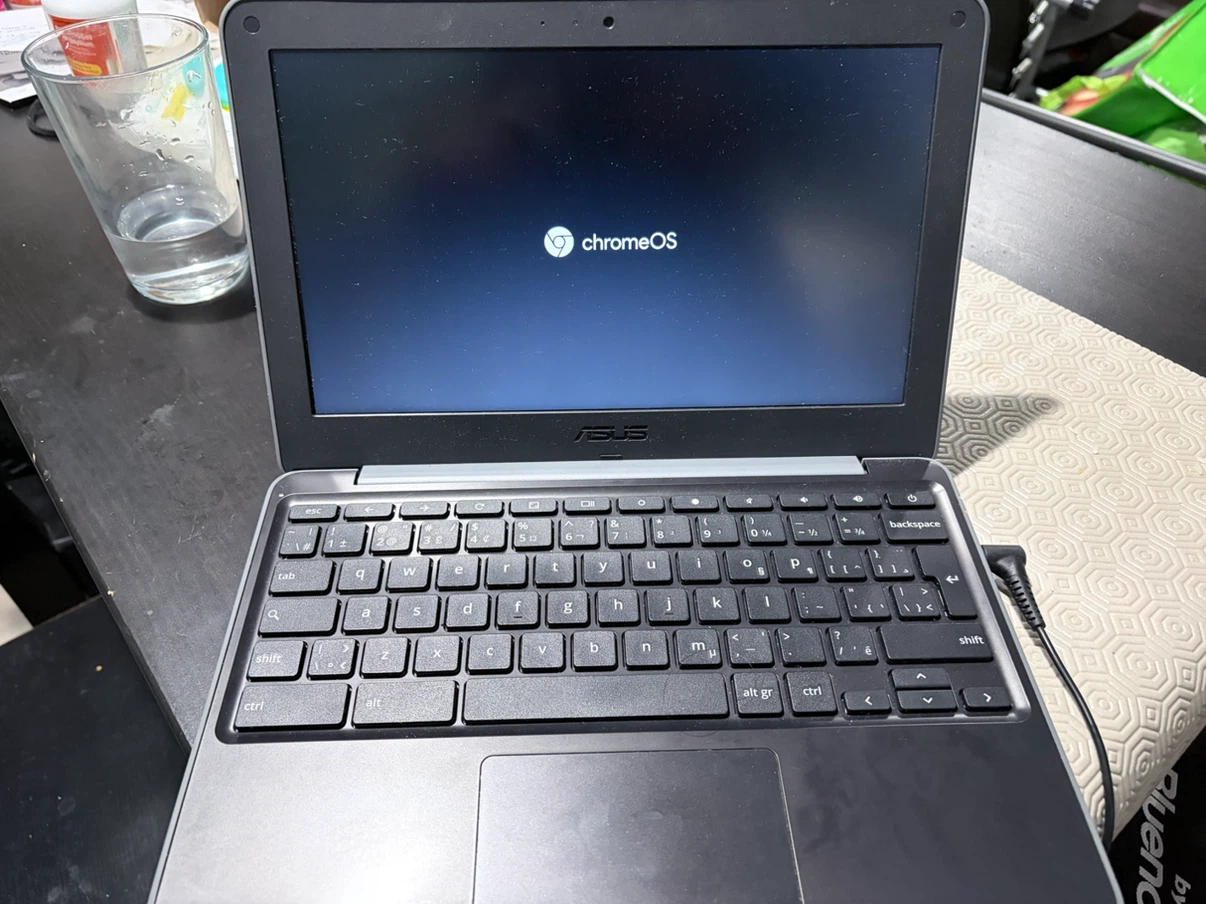 ASUS Chromebook Laptop