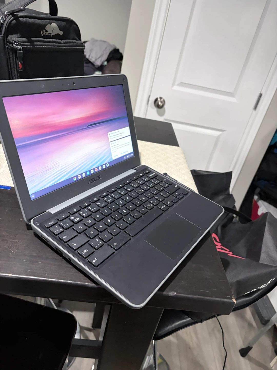 ASUS Chromebook Laptop - photo 2