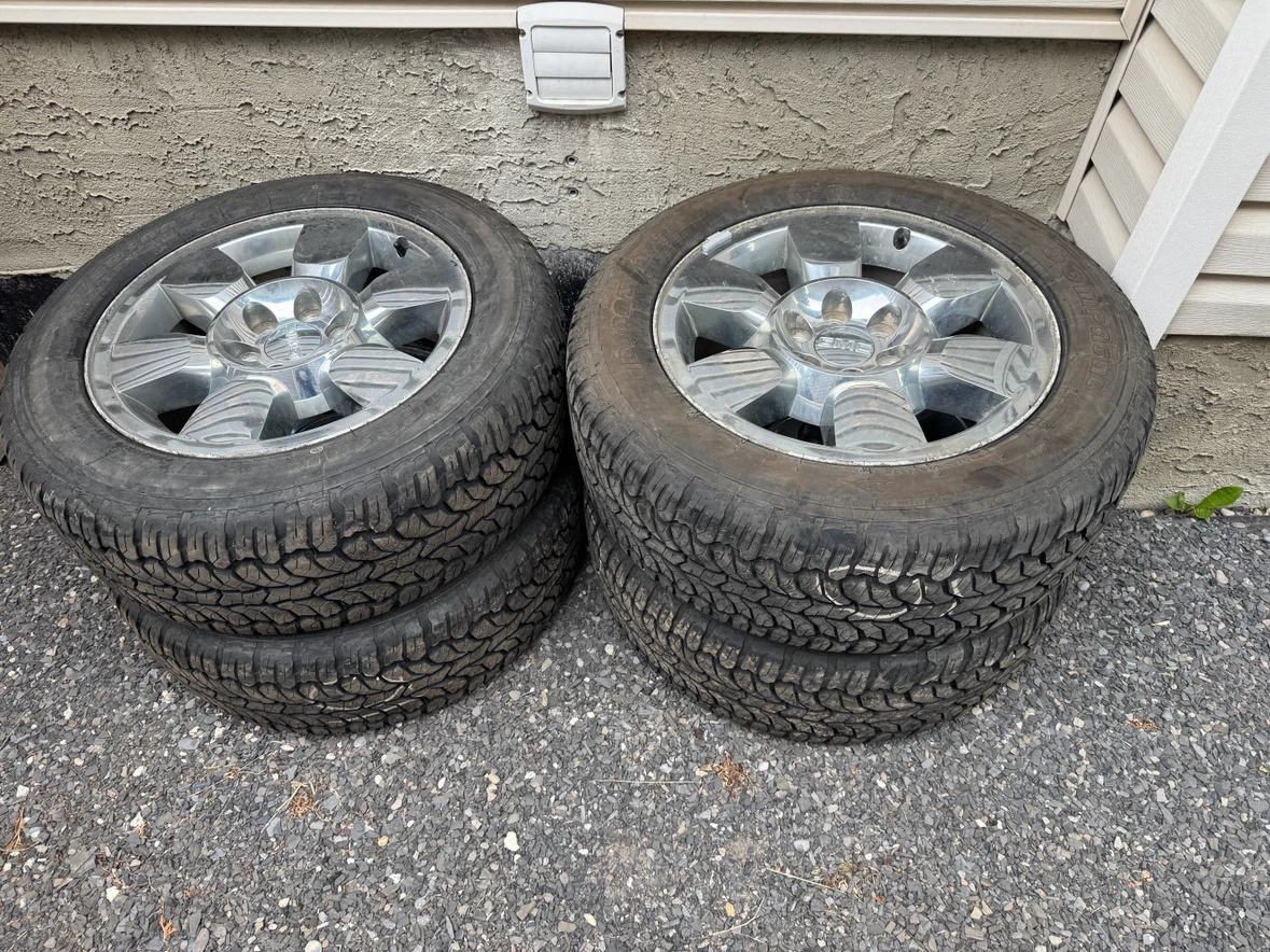 GMC Wheels and Tires - P275/55R20