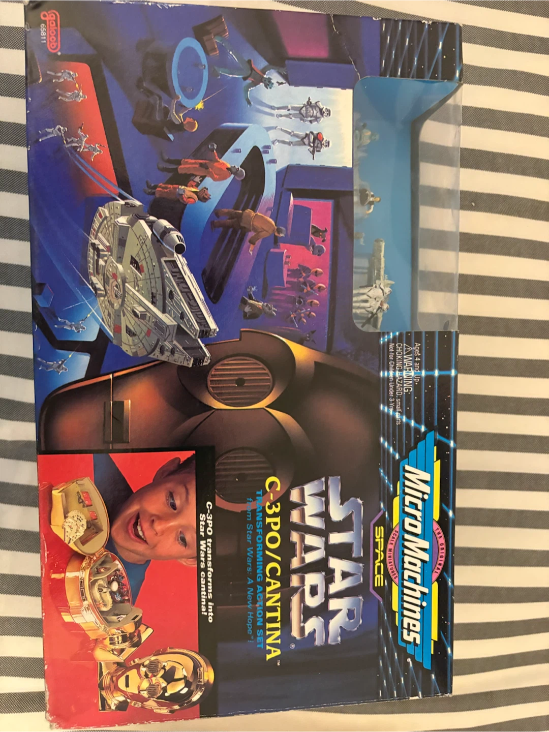 Star Wars Micro Machines C-3PO/Cantina Transforming Action Set