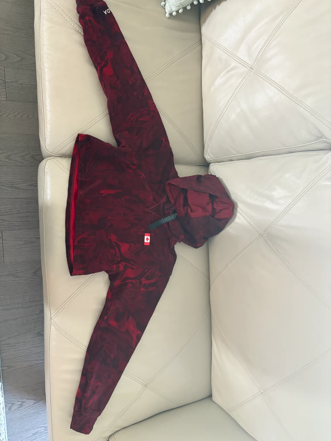 Lululemon Canada Hoodie Red Camo Size 2