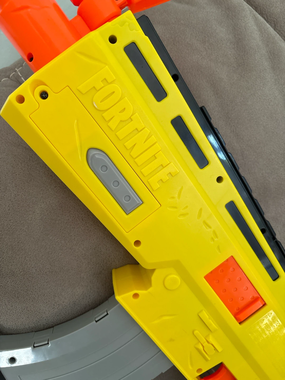Nerf Fortnite AR/Scar Elite Dart Blaster - photo 2