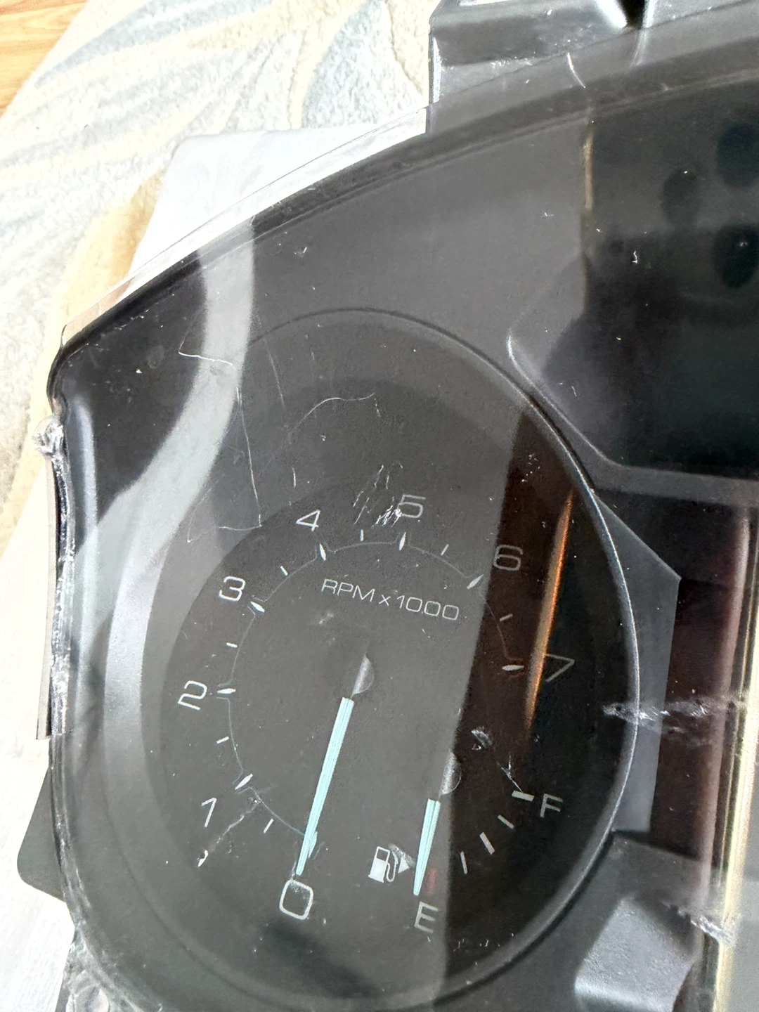 Ford Explorer 2014–2015 OEM Instrument Cluster - photo 3