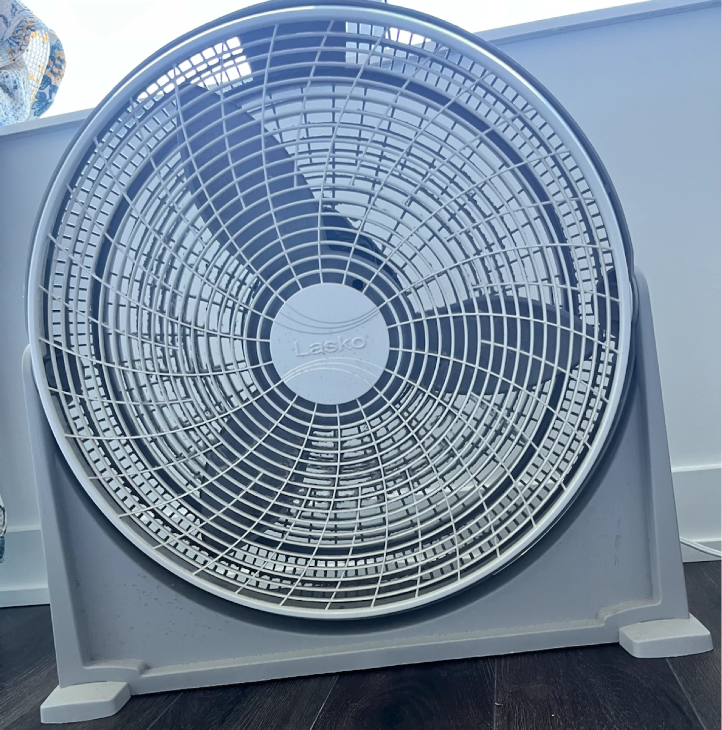 Fan - Lasko 20" Pivoting Air Circulator - 3-Speed