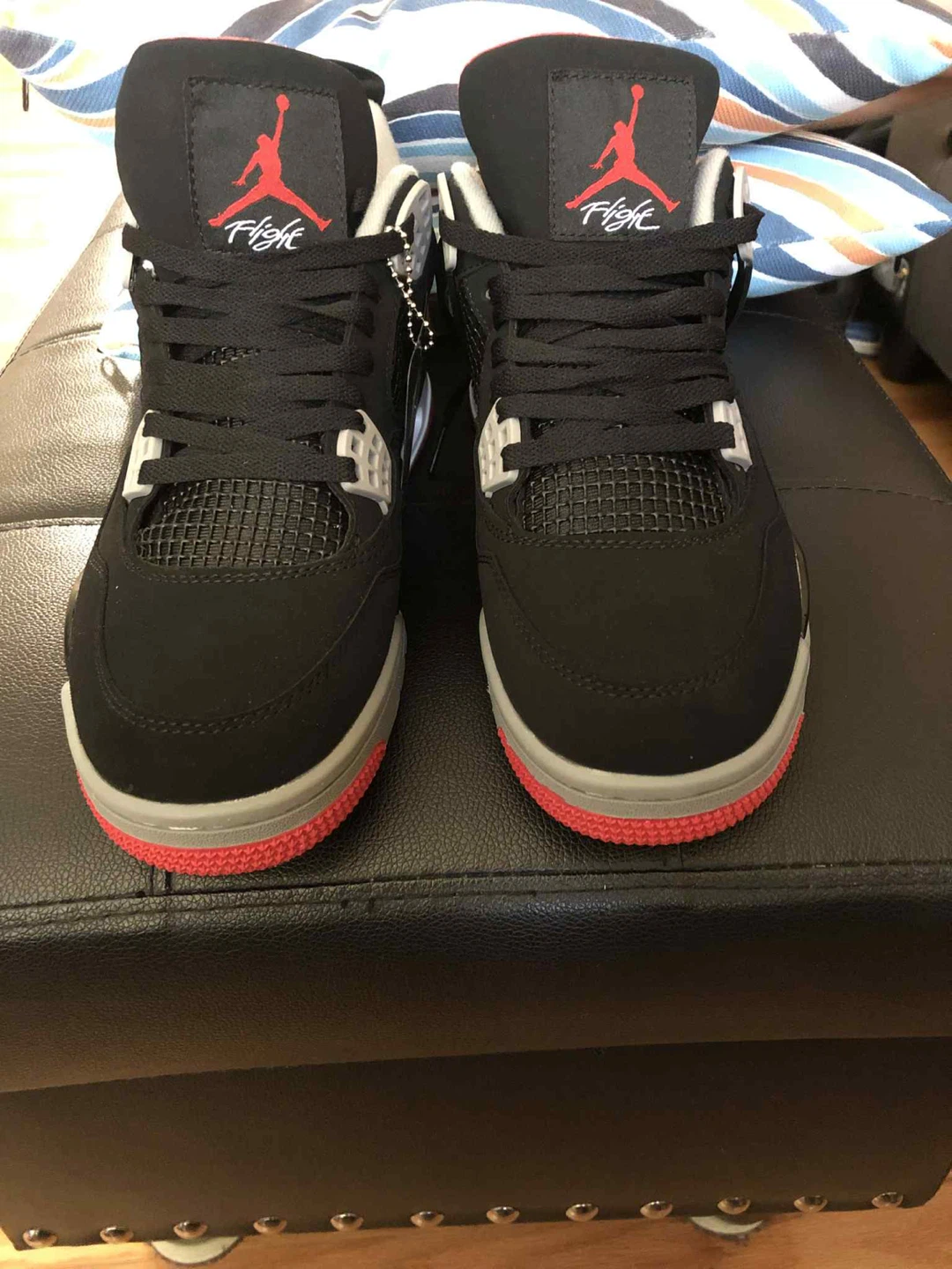 Bred 4s Mens size 10 - photo 3