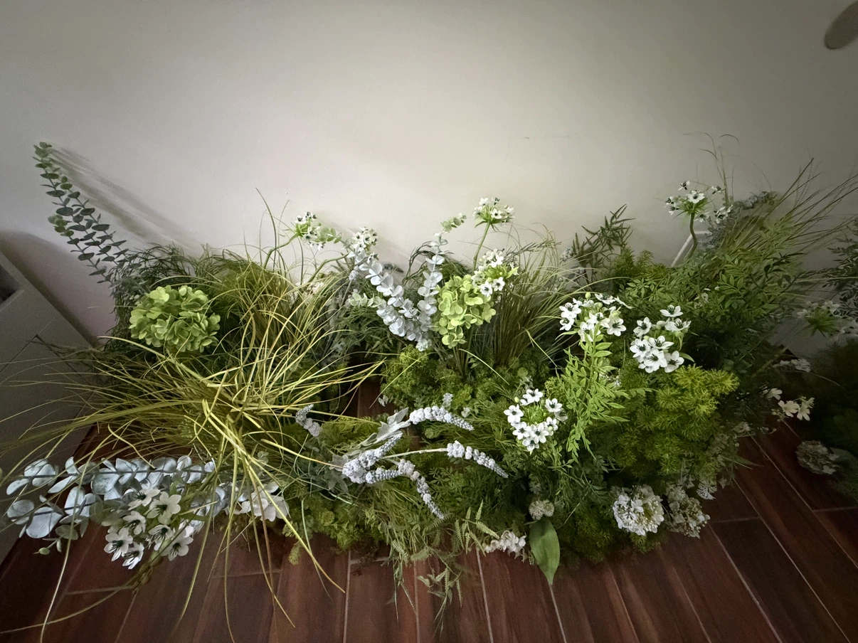 Greenery Floral Arrangement - photo 4