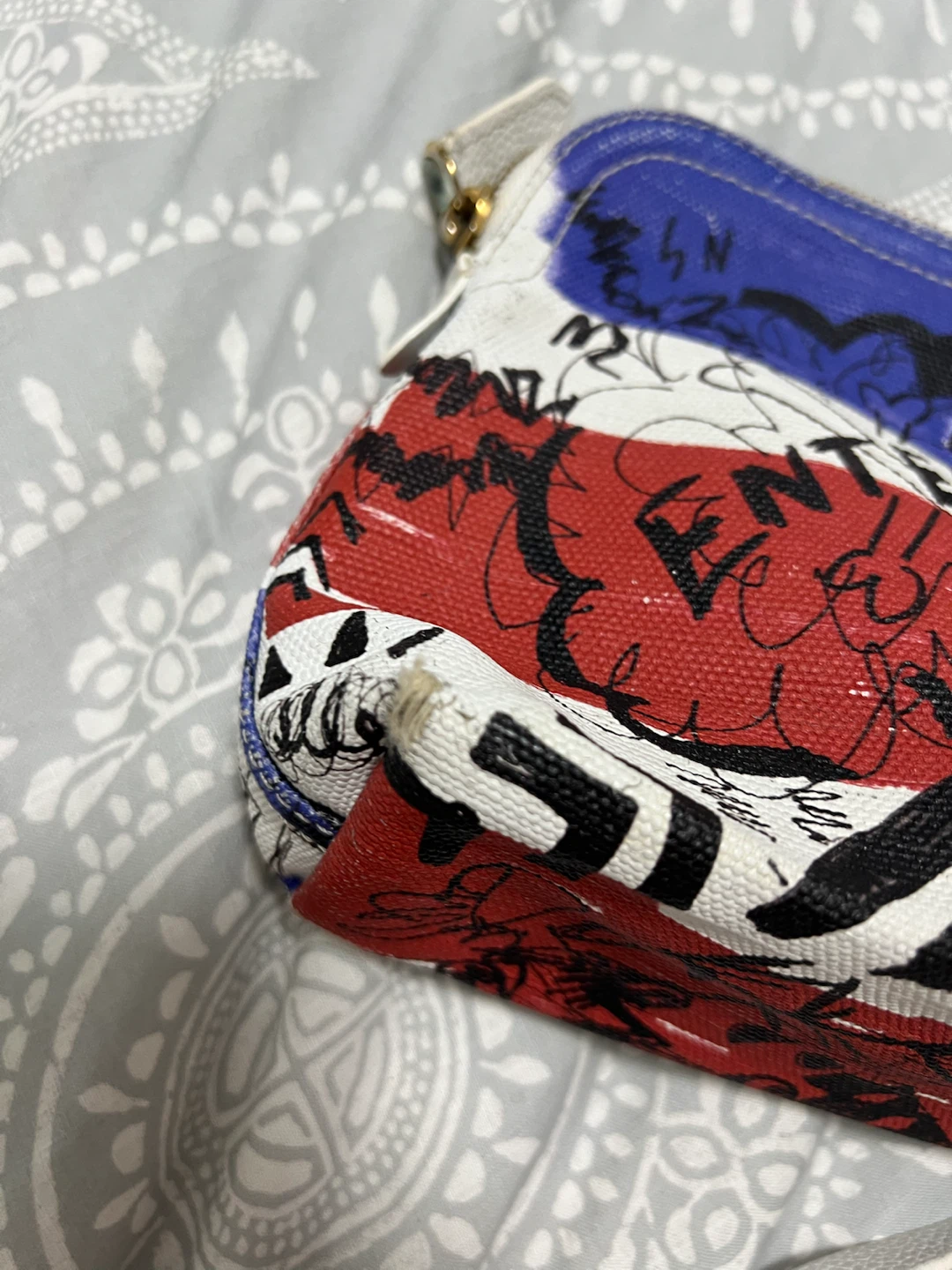 Burberry Pouch with Union Jack Design - photo 5