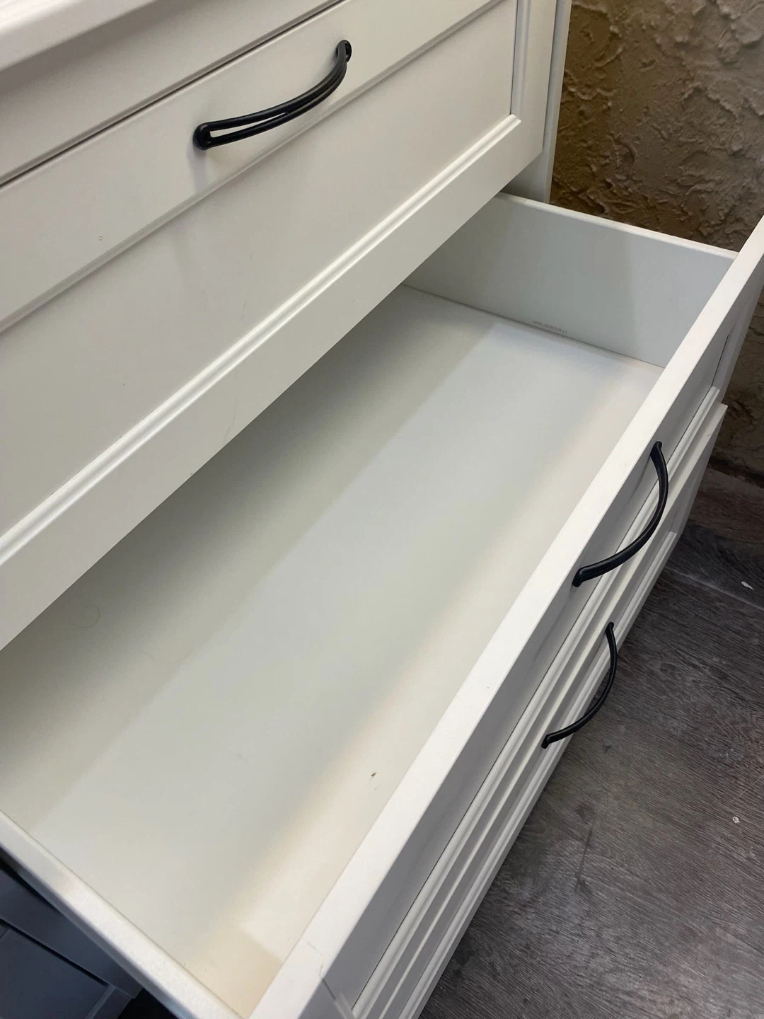 IKEA White dresser SONGESAND - photo 3