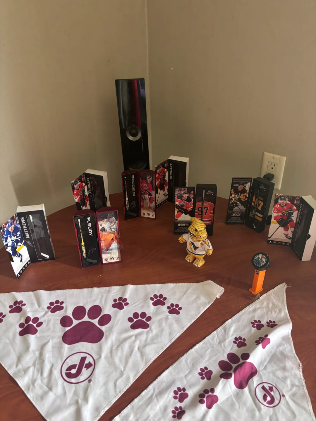 Mini hockey stick collectables - photo 3