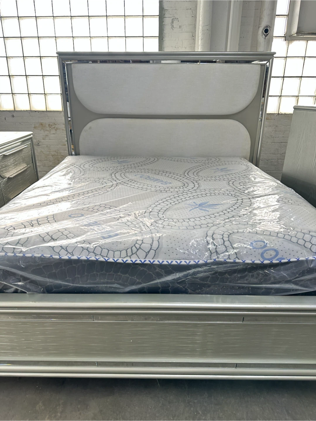 4 pc bedroomset bf mr dr ns - photo 5