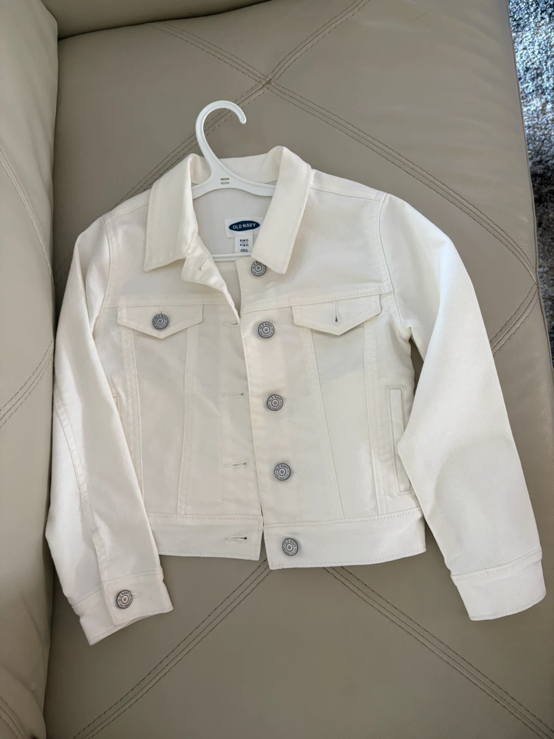 Old Navy White Denim Jacket Size S (6-7)