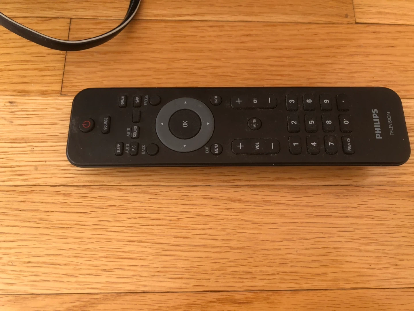 Philips 19" LCD TV/Monitor and remote. - photo 5
