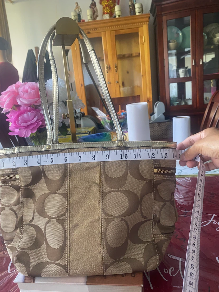Coach Canvas Signature Tote Bag - photo 4