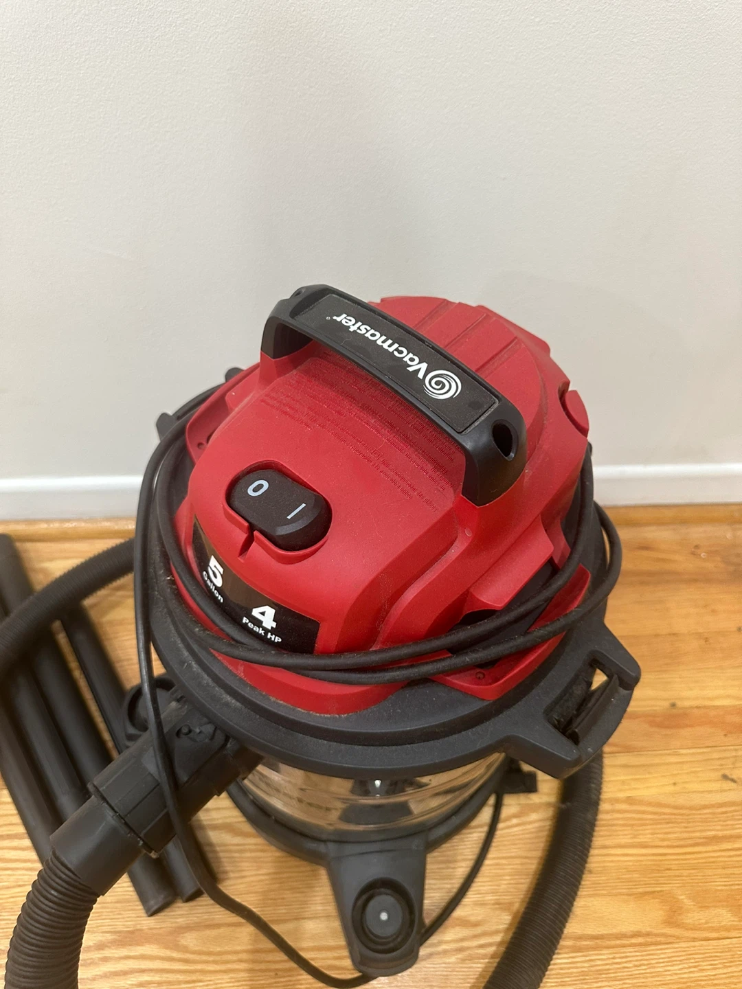 Vacmaster 5 Gallon 4 Peak HP Wet/Dry Vacuum - photo 2