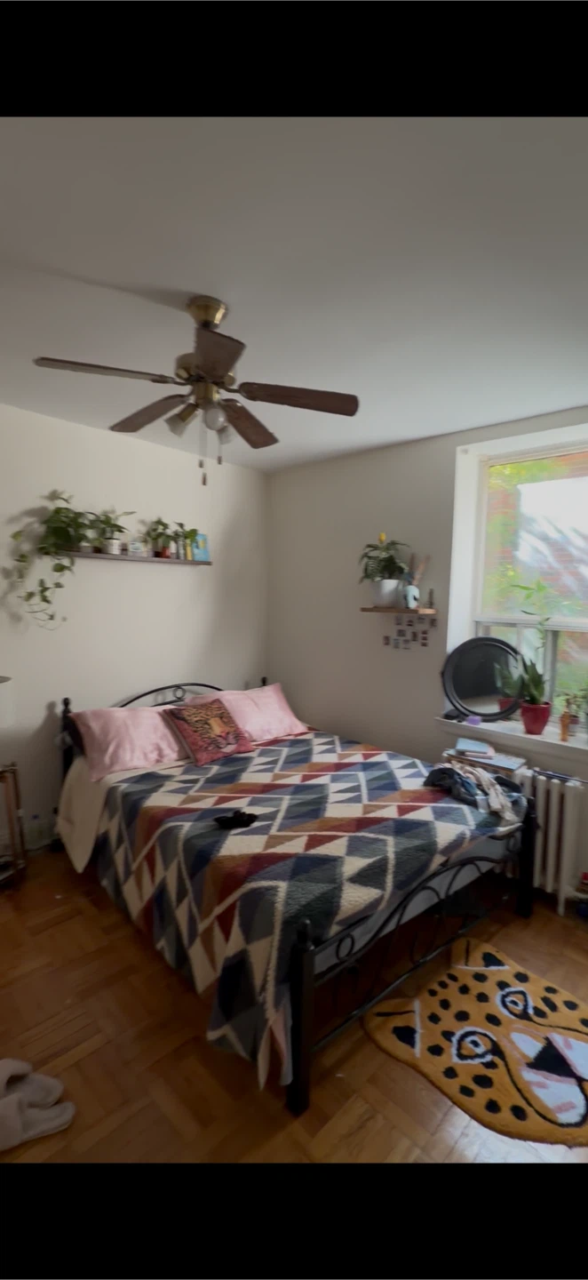 Private room for rent