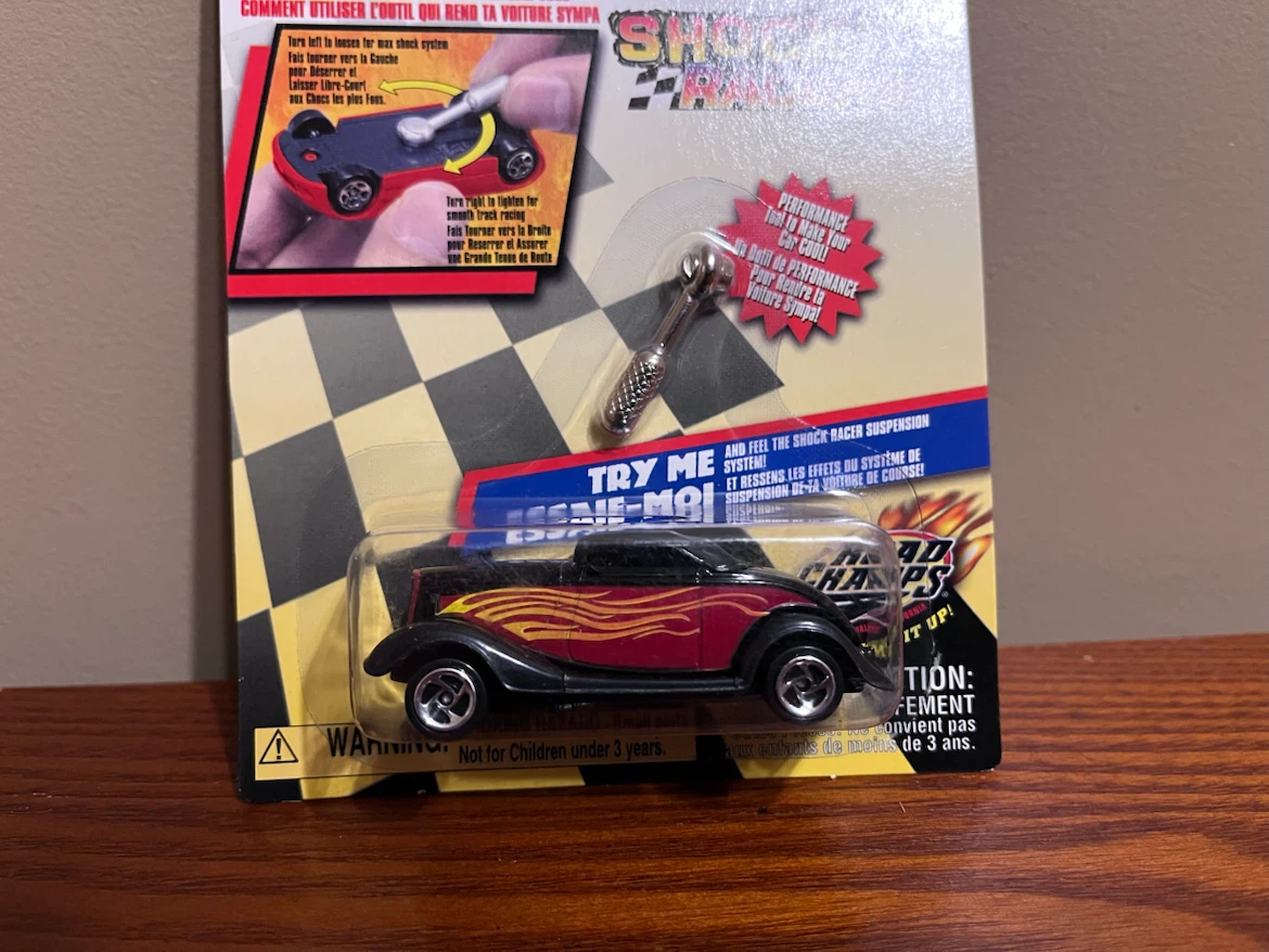 VINTAGE (2000) SHOCK RACERS (1:64 Scale diecast) - photo 4