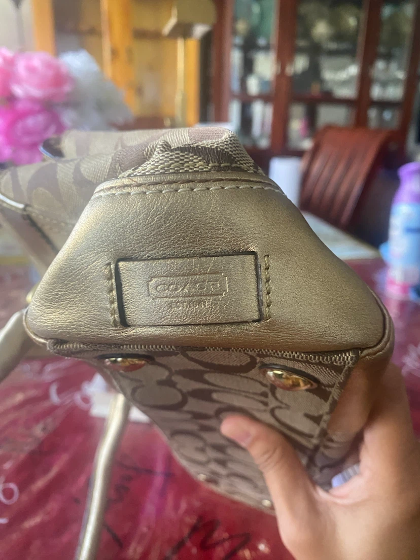Coach Monogram Satchel Bag Gold - photo 5