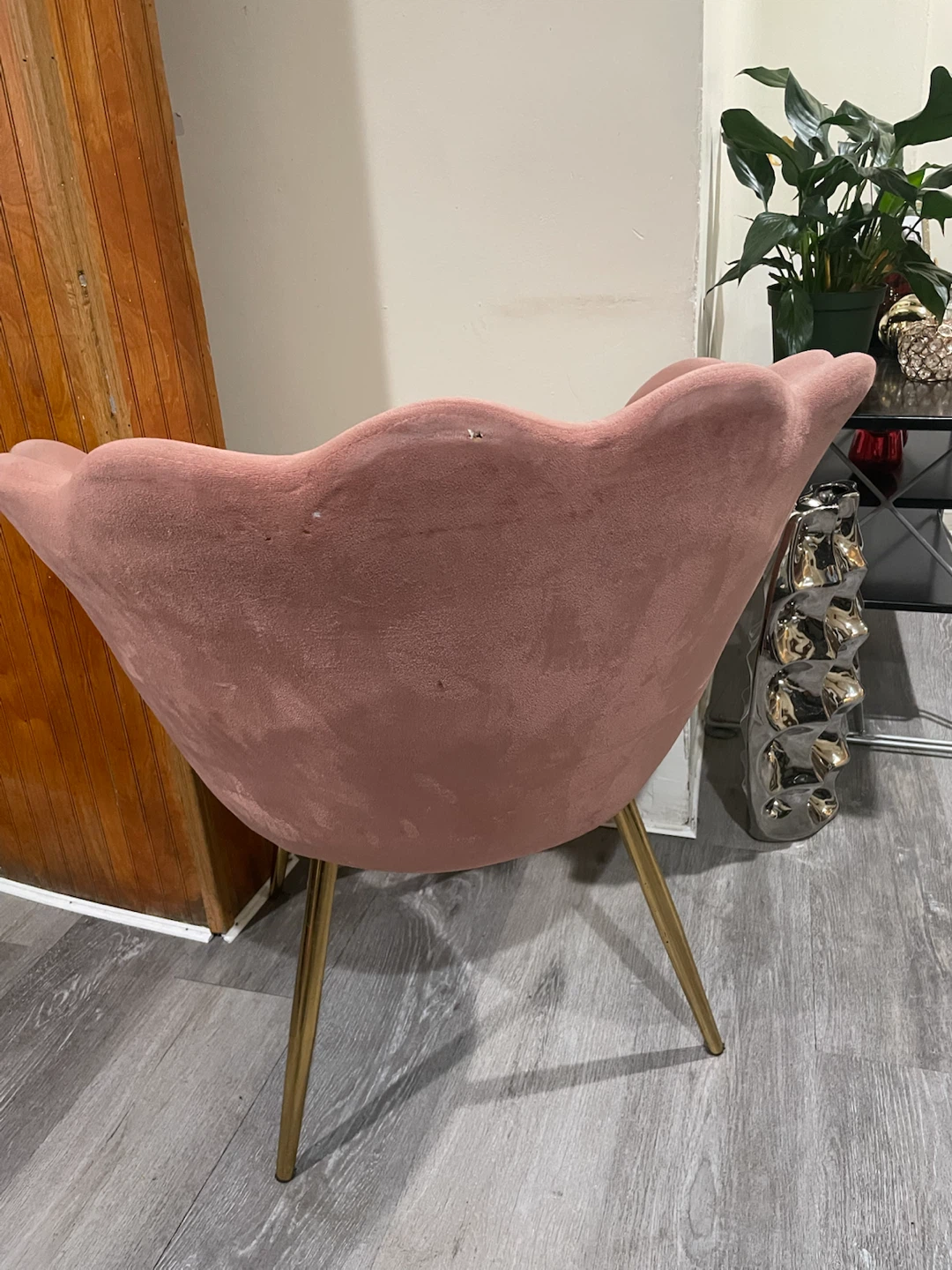 Pink Velvet Accent Chair with Gold Legs - photo 3