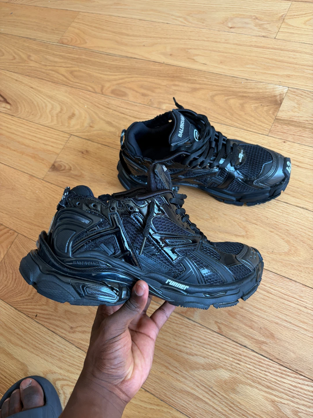 Balenciaga Runner Sneakers Black Size 42