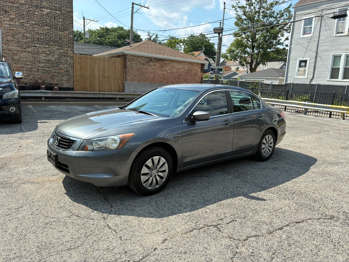 2011 Honda Accord Sedan con  127 mil millas