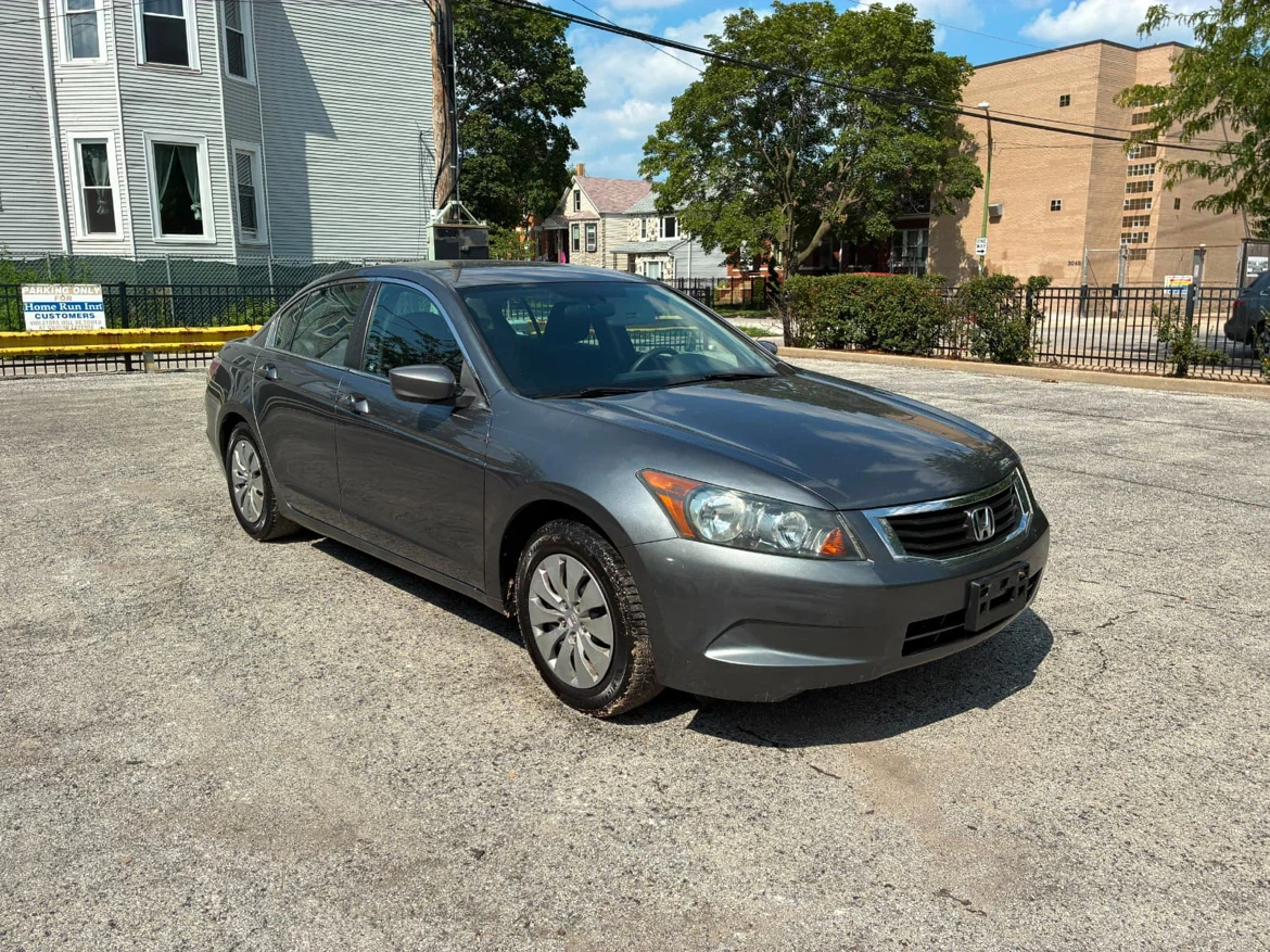 2011 Honda Accord Sedan con  127 mil millas - photo 2