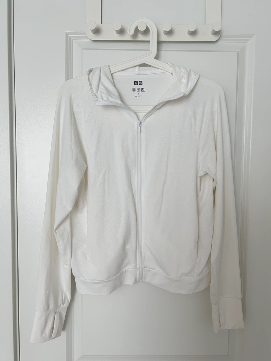 Uniqlo UV Protection Jacket - size M