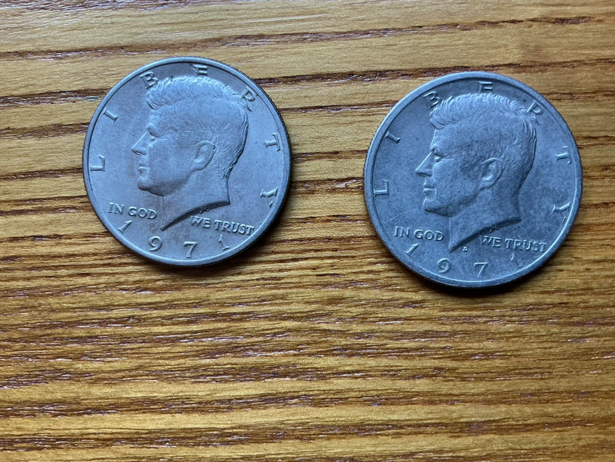 2. 1971 John F. Kennedy Half Dollars Liberty Coins !