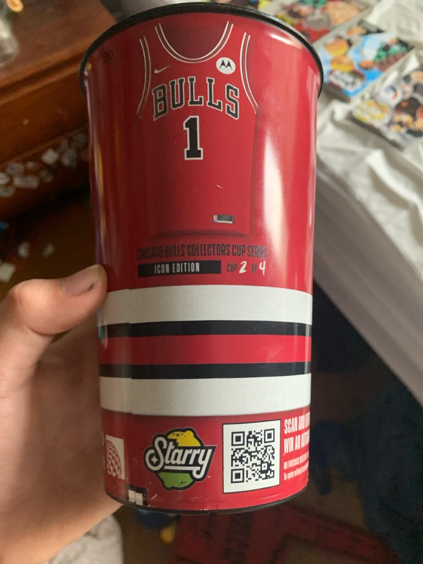 Chicago Bulls Collectors Cup Icon Edition - photo 2