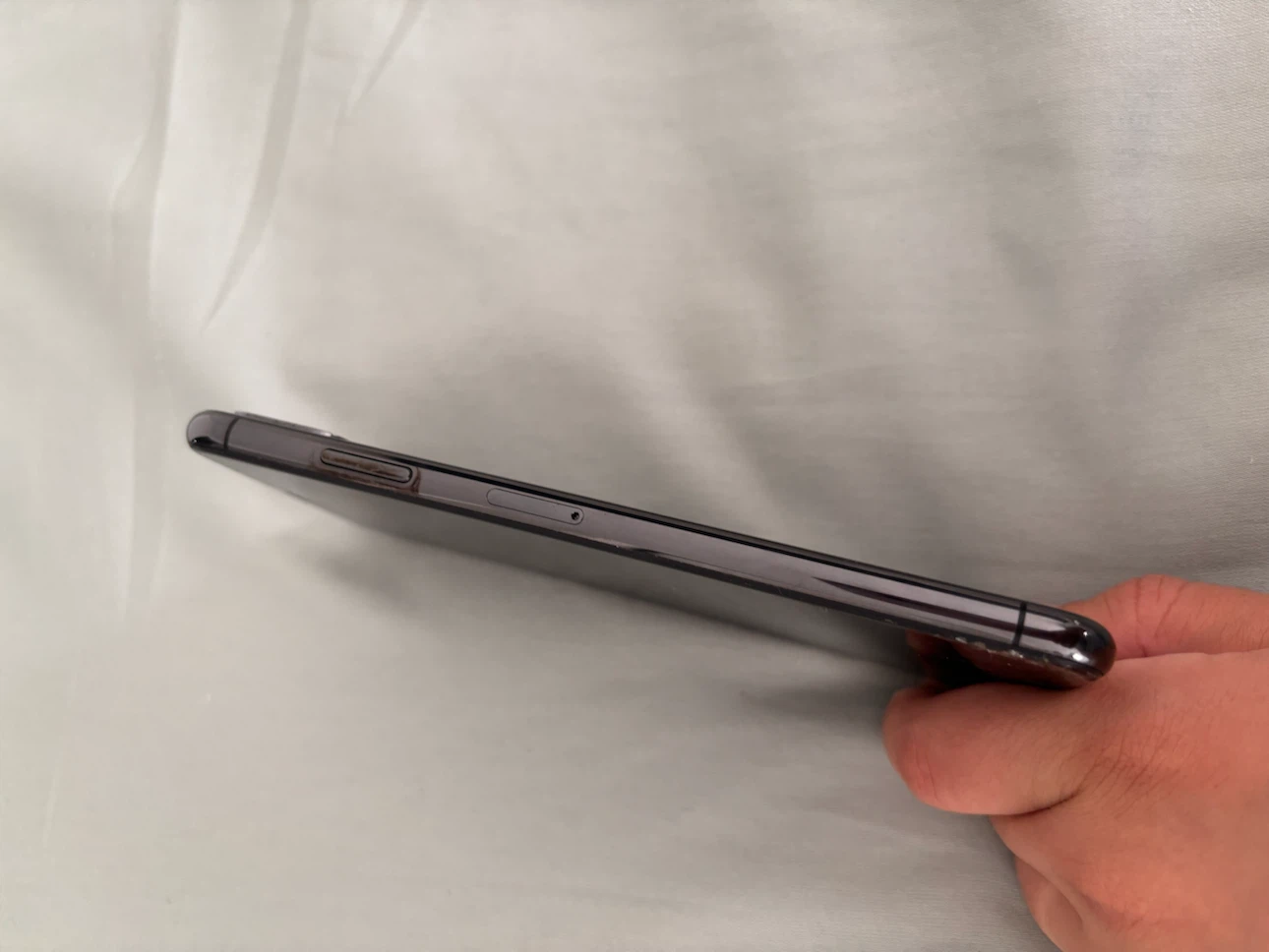 Apple iPhone Xs max with Case - photo 3