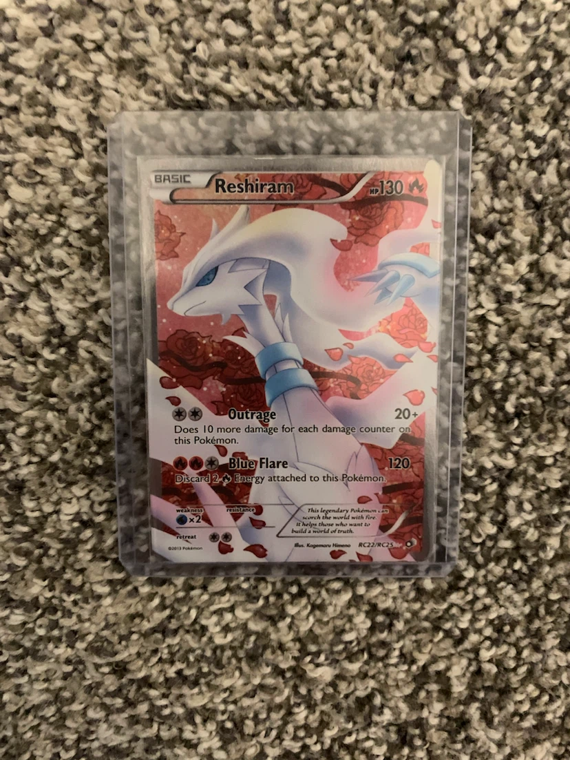 Reshiram Full Art Pokemon Card - Legendary Treasures