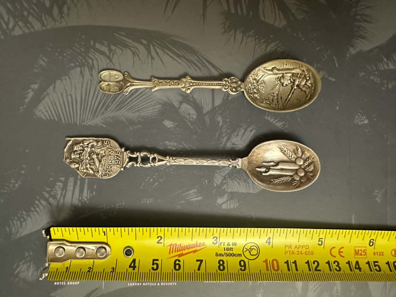 Vintage Souvenir Spoons (Set of 2) – 1976 Christmas & Fishing - photo 3