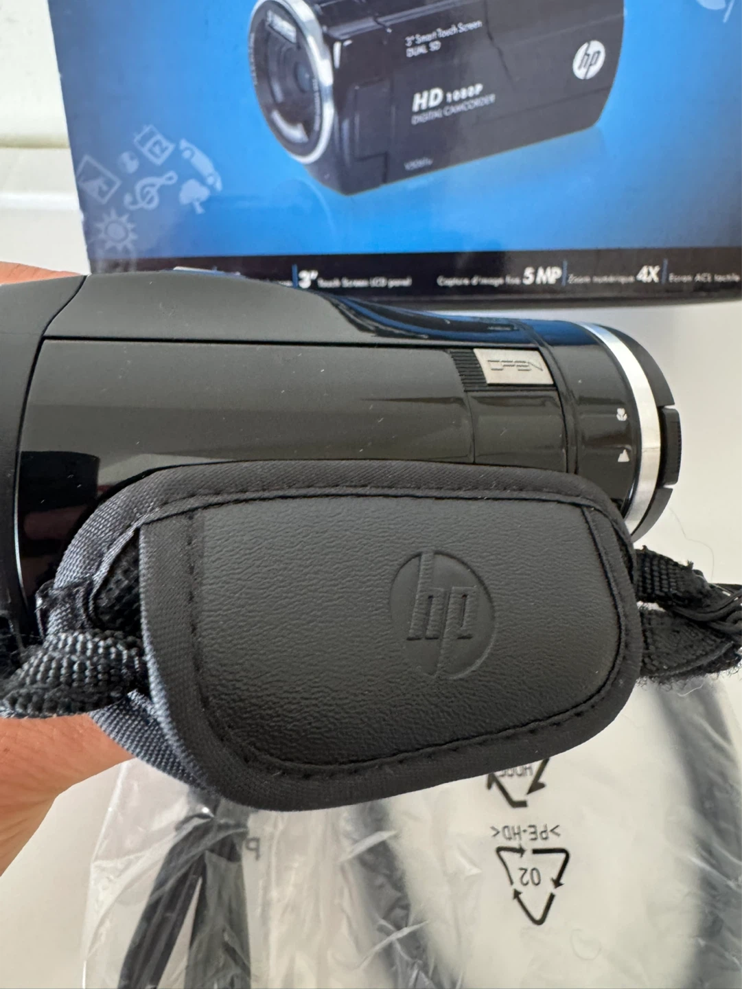 HP V5061u HD 1080p Digital Camcorder nice basic starter - photo 3