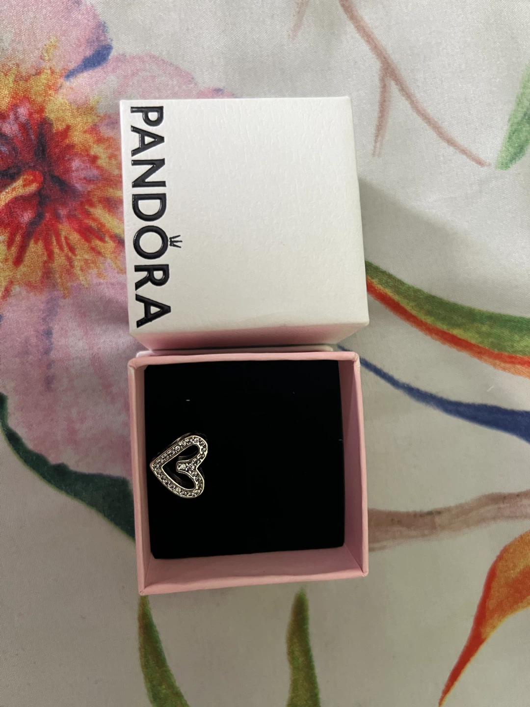 Pandora Sparkling Freehand Heart Charm