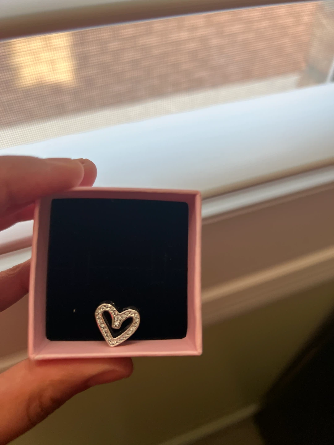 Pandora Sparkling Freehand Heart Charm - photo 2